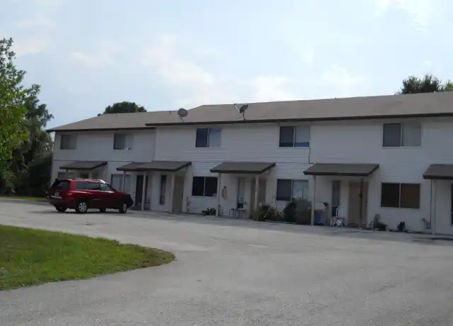Property at 3513 Tree Ridge Ln NE, Palm Bay, FL, 32905, 2 beds, 2.5 baths, [object Object]
