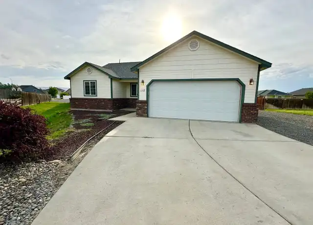 Property at 112 W Joanna Pl, Ellensburg, WA, 98926, 3 beds, 2 baths, [object Object]