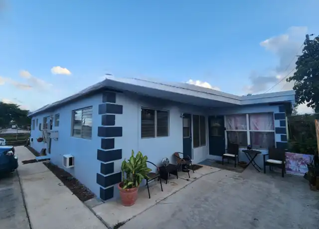 Property at 601 Latona Ave Unit 5, Lake Worth Beach, FL, 33460, 1 bed, 1 bath, [object Object]