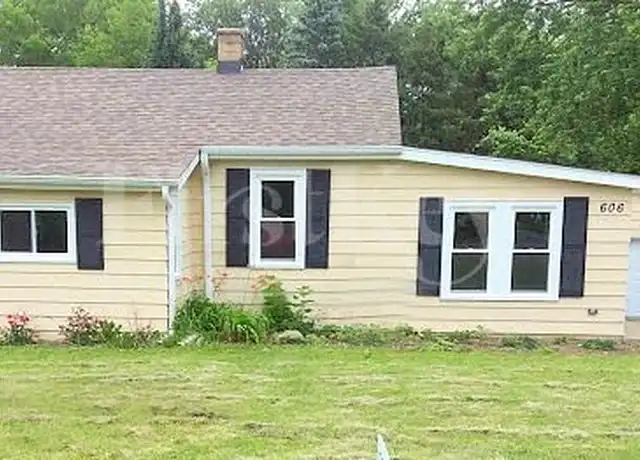 Property at 606 Lake Shore Blvd, Wauconda, IL, 60084, 3 beds, 1 bath, [object Object]