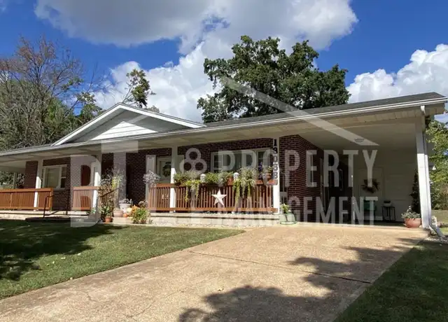 Property at 1805 Colonial Dr Unit B, Branson, MO, 65616, 2 beds, 1 bath, [object Object]