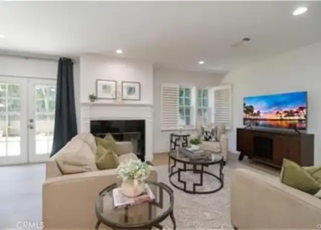 Property at 5840 White Oak Ave, Encino, CA, 91316, 3 beds, 2 baths, [object Object]