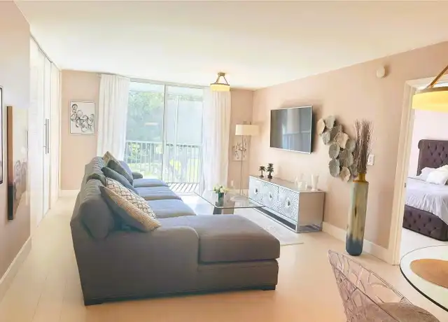 Property at 5301 NW 2nd Ave Apt 308, Boca Raton, FL, 33487, 2 beds, 2 baths, [object Object]