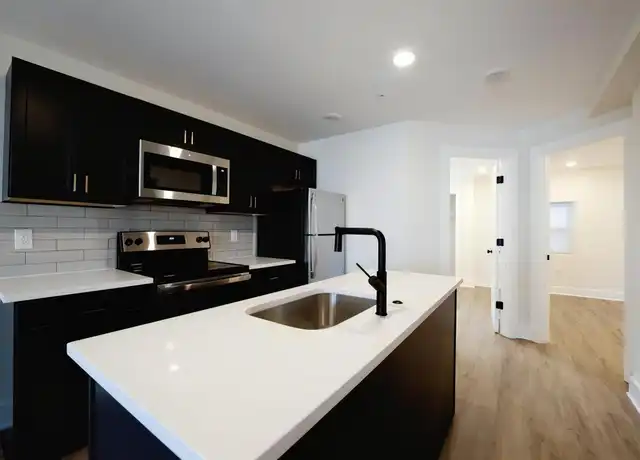 Property at 6832 Ridge Ave Unit 2F, Philadelphia, PA, 19128, 2 beds, 1 bath, [object Object]