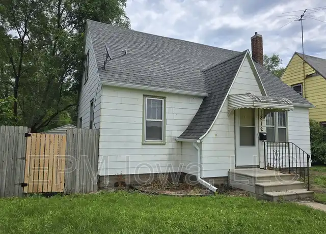 Property at 1812 Logan Ave, Waterloo, IA, 50703, 4 beds, 1 bath, [object Object]