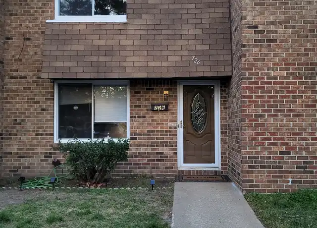 Property at 726 Hayes Ave, Virginia Beach, VA, 23452, 2 beds, 1.5 baths, [object Object]