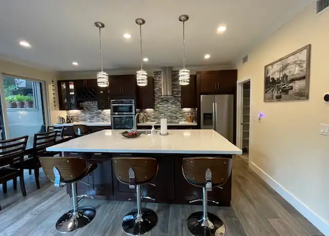 Property at 107 Litchfield Ln, Houston, TX, 77024, 3 beds, 2.5 baths, [object Object]