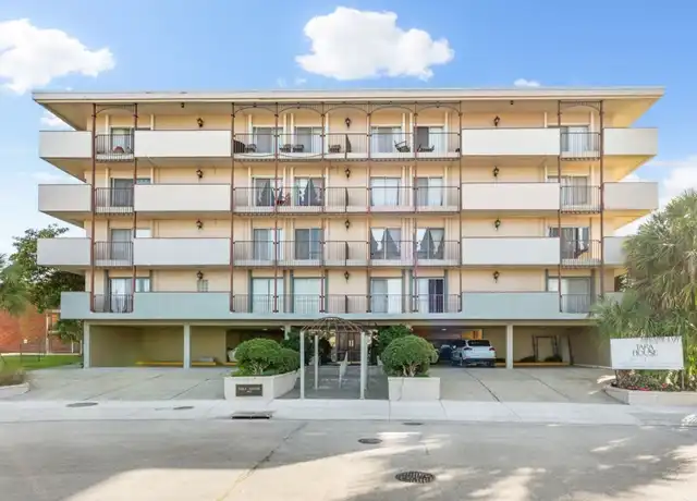Property at 309 Opal St Unit 4F, New Orleans, LA, 70124, 2 beds, 2 baths, [object Object]