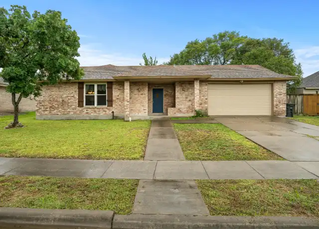 Property at 13737 River Canyon Dr, Corpus Christi, TX, 78410, 3 beds, 2 baths, [object Object]