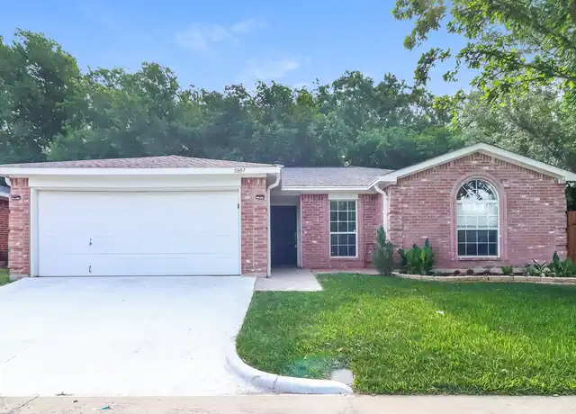 Property at 5807 Diamond Oaks Ct, Arlington, TX, 76018, 3 beds, 2 baths, [object Object]