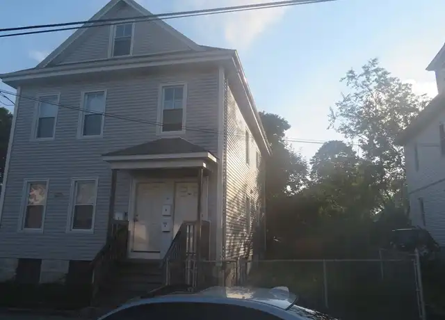 Property at 183 Chancery St Unit 3, New Bedford, MA, 02740, 1 bed, 1 bath, [object Object]