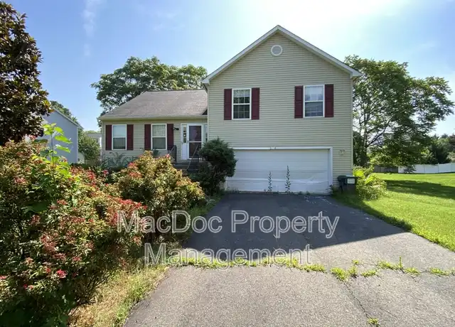 Property at 6 Myers Dr, Fredericksburg, VA, 22405, 4 beds, 3 baths, [object Object]