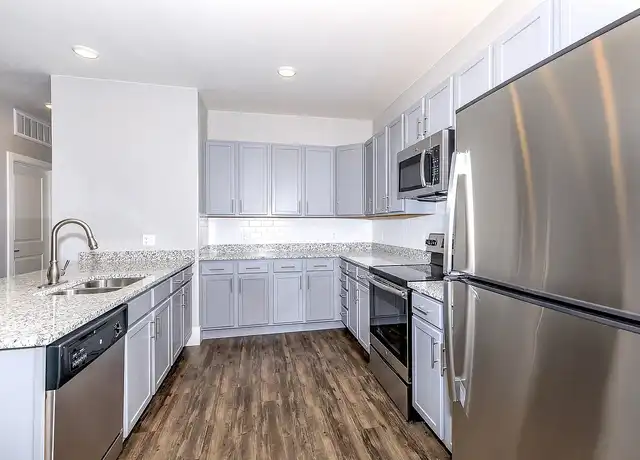 Property at Overlook at Mesa Creek - 2640 Grand Vista Cir, Colorado Springs, CO, 80904, 1-2 bed, 1 bath, [object Object]