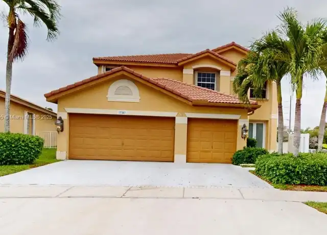 Property at 17301 SW 33rd St Unit 17301, Miramar, FL, 33029, 5 beds, 3 baths, [object Object]