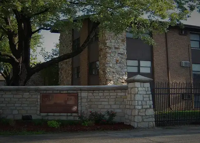Property at The Stone Falls Apartments - 320 N Larkin Ave, Joliet, IL, 60435, 1-2 bed, 1 bath, [object Object]