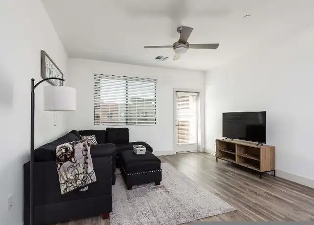 Property at 2222 W Frye Rd, Chandler, AZ, 85224, 2 beds, 2 baths, [object Object]