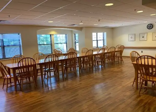 Property at Hawley Ridge Apartments - 920 N Hawley Rd, Milwaukee, WI, 53213, 1-2 bed, 1 bath, [object Object]