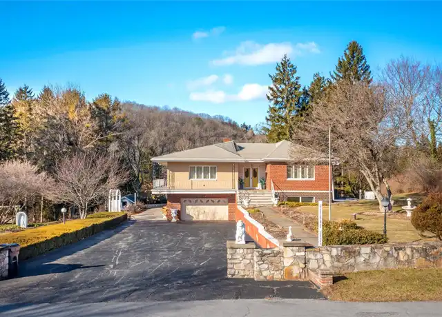 Property at 28 Craig Ln, Dover Plains, NY, 12522, 3 beds, 2 baths, [object Object]