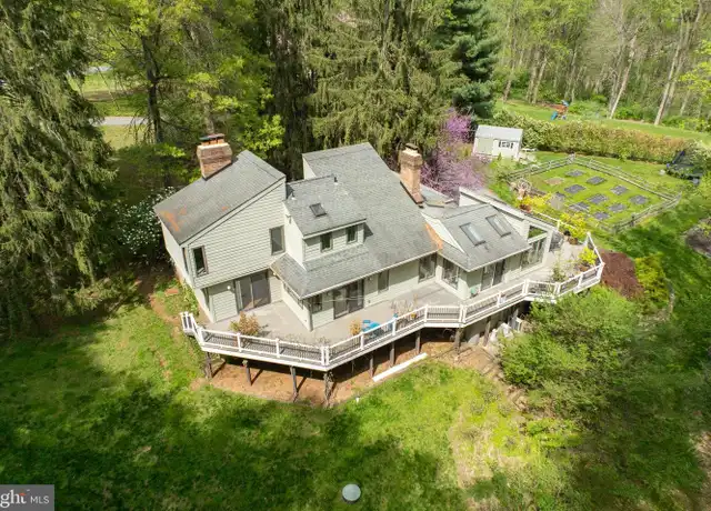 Property at 26 Hanover Dr, West Chester, PA, 19382, 4 beds, 3.5 baths, [object Object]