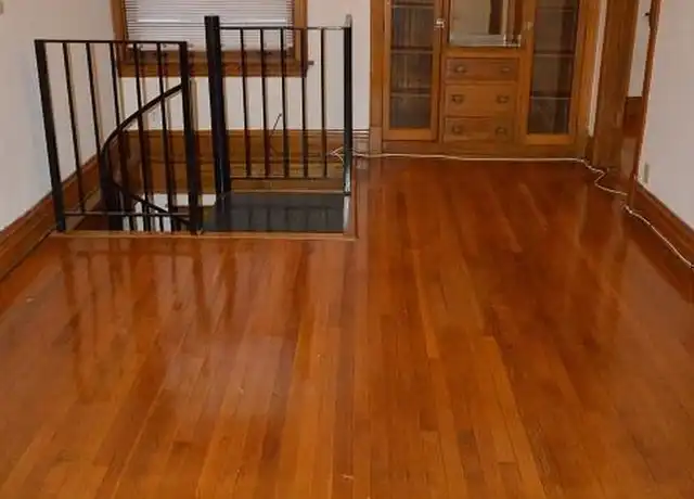 Property at 3912 N Greenview Ave, Chicago, IL, 60613, 3 beds, 2 baths, [object Object]