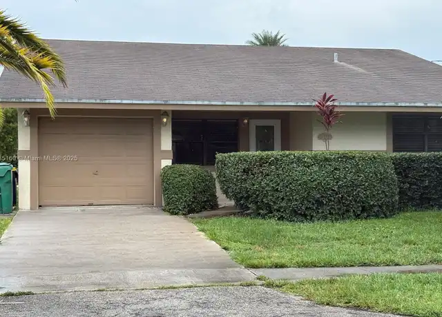 Property at 240 NW 12th Ct, Dania, FL, 33004, 3 beds, 2 baths, [object Object]