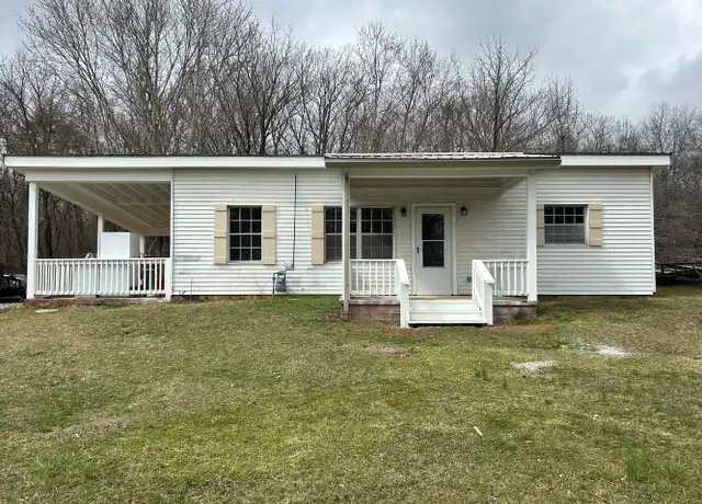 Property at 1184 Fairview Rd, McMinnville, TN, 37110, 2 beds, 1 bath, [object Object]
