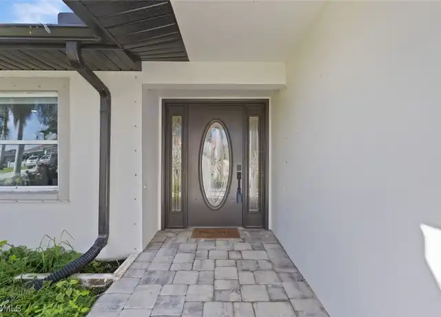Property at 2232 SE 27th St, Cape Coral, FL, 33904, 3 beds, 3 baths, [object Object]