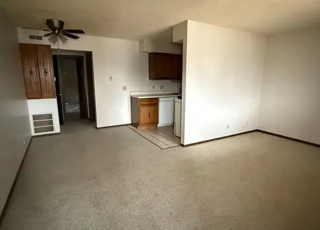 Property at 5012 Walker Ave Unit 6, Lincoln, NE, 68504, 1 bed, 1 bath, [object Object]