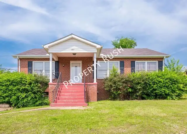 Property at 807 Woodland Ave, Rossville, GA, 30741, 3 beds, 1 bath, [object Object]
