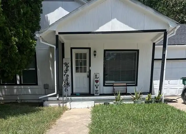 Property at 1001 Olive St, Gainesville, TX, 76240, 2 beds, 1 bath, [object Object]