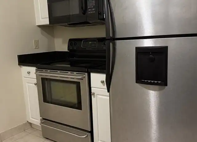 Property at 10 Florence St Unit 103, Malden, MA, 02148, 2 beds, 2 baths, [object Object]