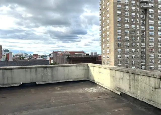 Property at 460 W 50th St Unit 4B, New York, NY, 10019, 2 beds, 1.5 baths, [object Object]