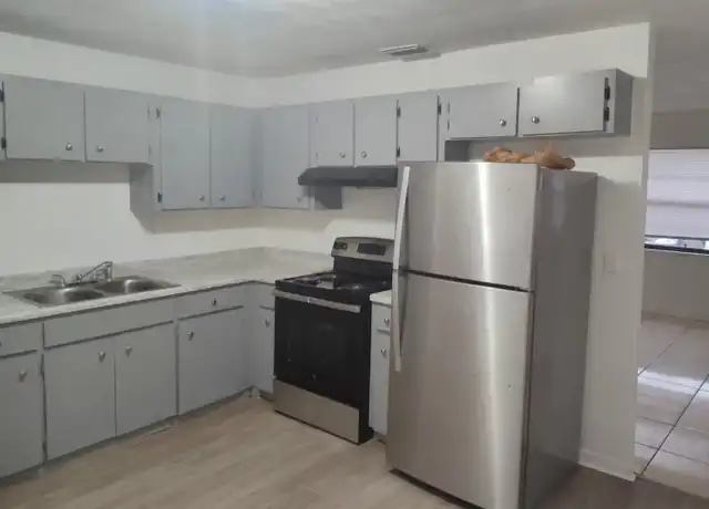 Property at 736 Kentucky St Unit 3, Daytona Beach, FL, 32114, 2 beds, 1 bath, [object Object]