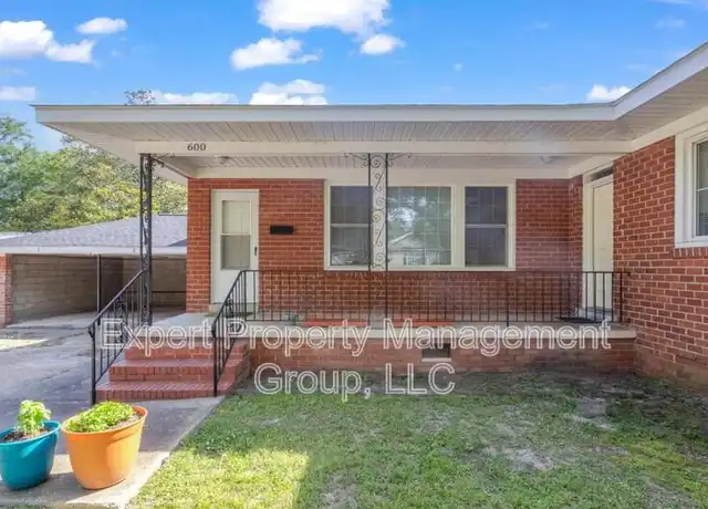 Property at 600 W Surles St, Dunn, NC, 28334, 1 bed, 1 bath, [object Object]