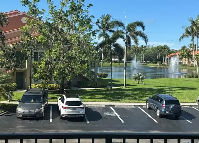 Property at 1240 Wildwood Lakes Blvd #205, Naples, FL, 34104, 2 beds, 2 baths, [object Object]