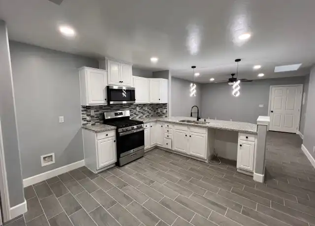 Property at 4141 Teal St Unit 04, Bakersfield, CA, 93304, 3 beds, 2 baths, [object Object]