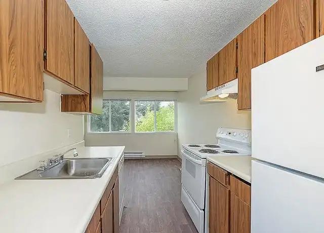 Property at Peak 88 - 330 Vuemont Pl NE, Renton, WA, 98056, 1-2 bed, 1 bath, [object Object]