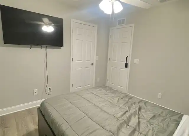 Property at 1124 N Stella Ave, Lakeland, FL, 33805, 1 bed, 1 bath, [object Object]