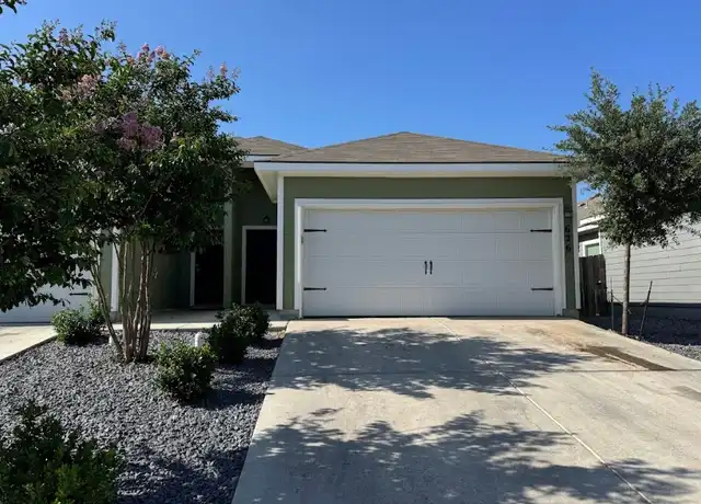 Property at 626 Heathers Way, Seguin, TX, 78155, 3 beds, 2 baths, [object Object]