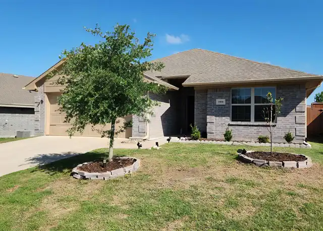 Property at 2006 Yale St, Farmersville, TX, 75442, 3 beds, 2 baths, [object Object]