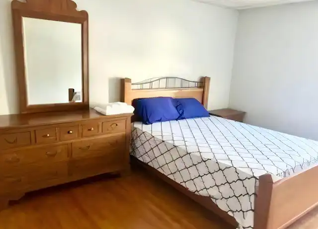 Property at 255 Columbia St, Fall River, MA, 02721, 3 beds, 1 bath, [object Object]