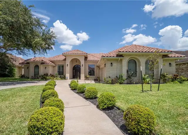 Property at 4916 Quince Ave, McAllen, TX, 78501, 4 beds, 3 baths, [object Object]