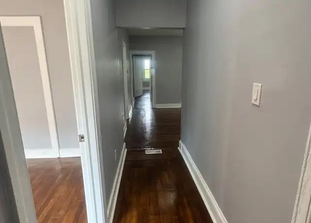 Property at 236 View St Unit 2, New Haven, CT, 06511, 3 beds, 1 bath, [object Object]