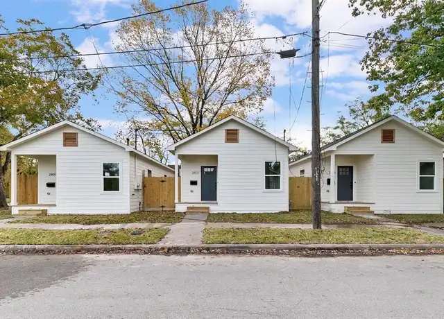 Property at 2805 Nettleton St, Houston, TX, 77004, 2 beds, 1 bath, [object Object]