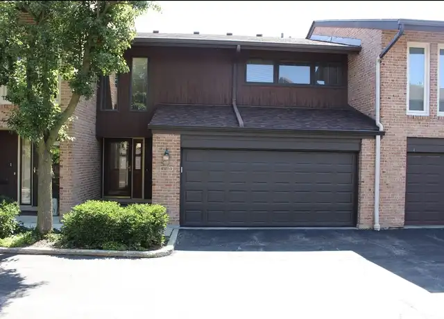 Property at 1836 Wildberry Dr Unit D, Glenview, IL, 60025, 3 beds, 2.5 baths, [object Object]