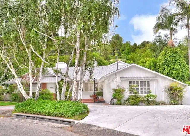 Property at 4031 Hollyline Ave, Sherman Oaks, CA, 91423, 5 beds, 3.5 baths, [object Object]