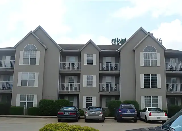 Property at 4 Hartwell Ct, Savoy, IL, 61874, 2 beds, 2 baths, [object Object]