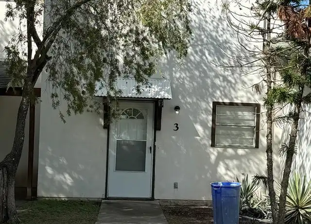 Property at 801 Continental Dr #3, Brownsville, TX, 78520, 1 bed, 1 bath, [object Object]