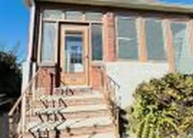 Property at 181 McClean Ave, Staten Island, NY, 10305, 3 beds, 1 bath, [object Object]