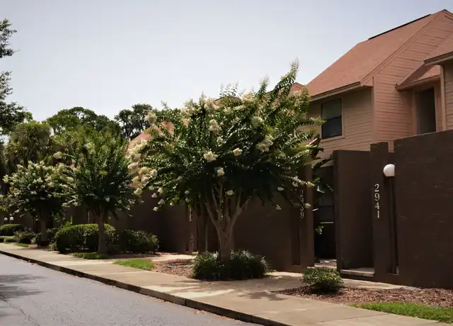 Property at 2905 SE 17th St Unit 2905, Ocala, FL, 34471, 2 beds, 2.5 baths, [object Object]